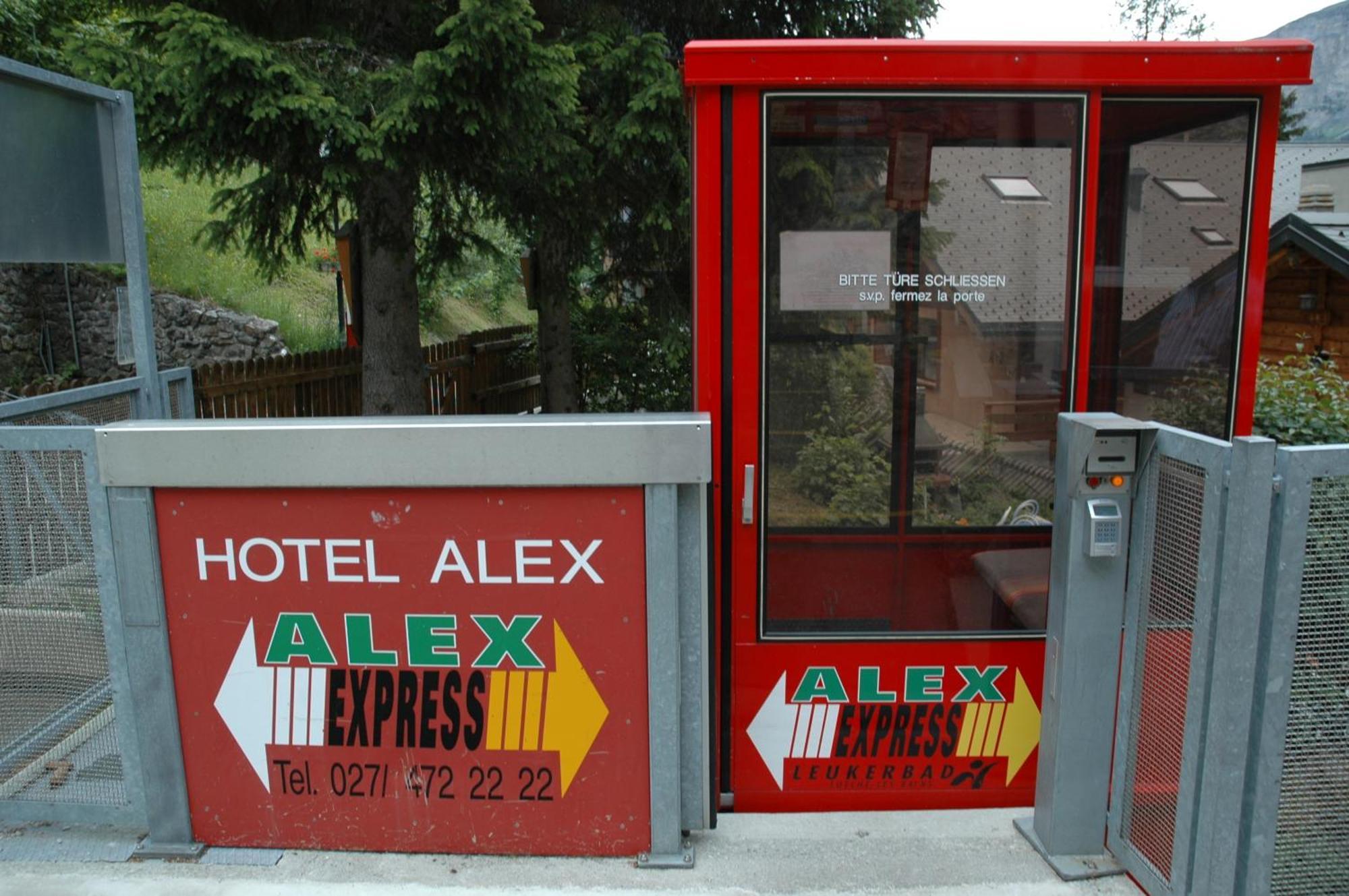 Hotel Alex ลอยเคอร์บัด ภายนอก รูปภาพ